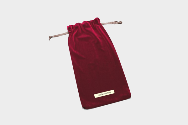 Pochon en velours bordeaux