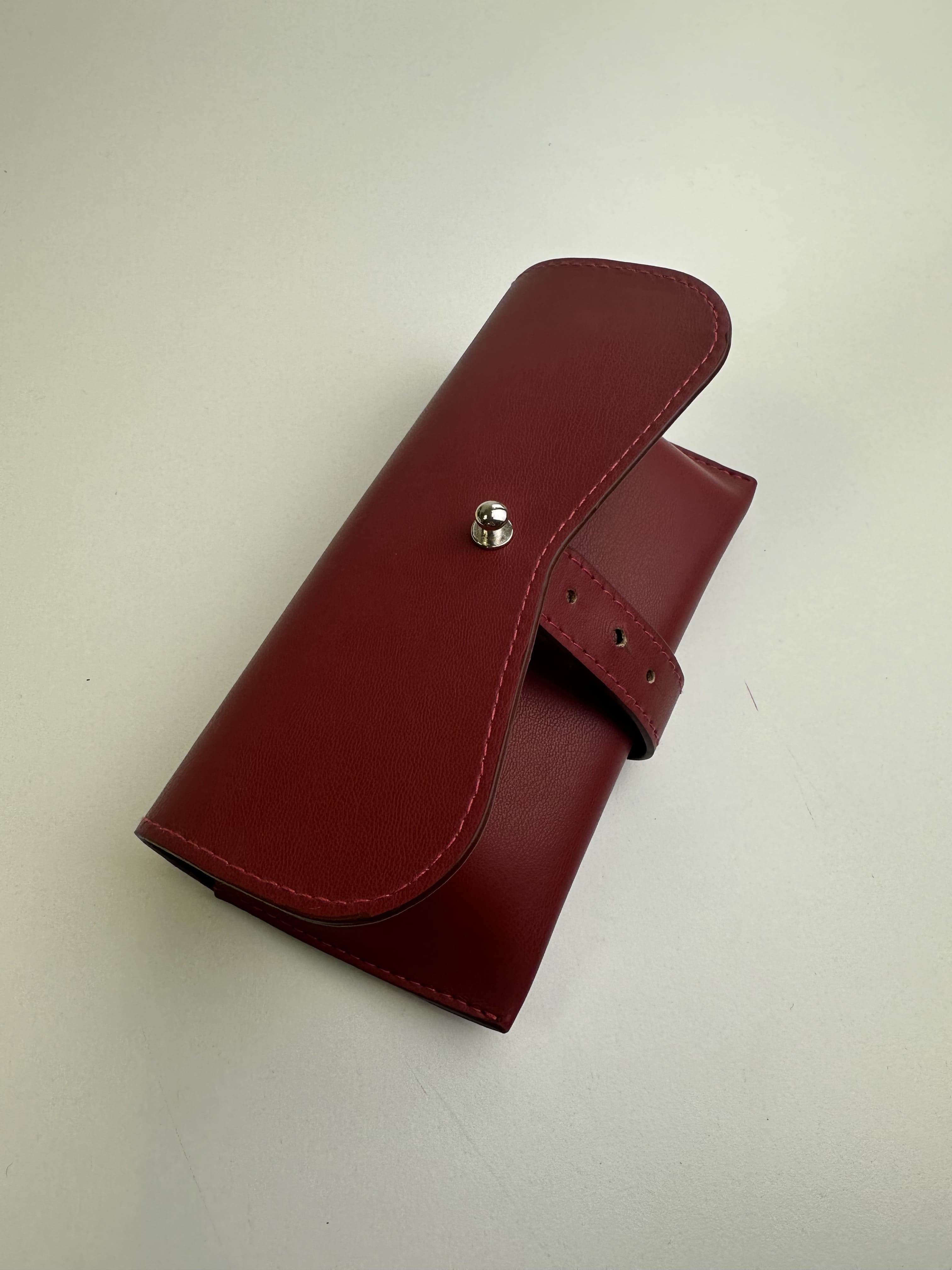 Étui à lunettes semi-rigide format pliable avec rabat arrondi