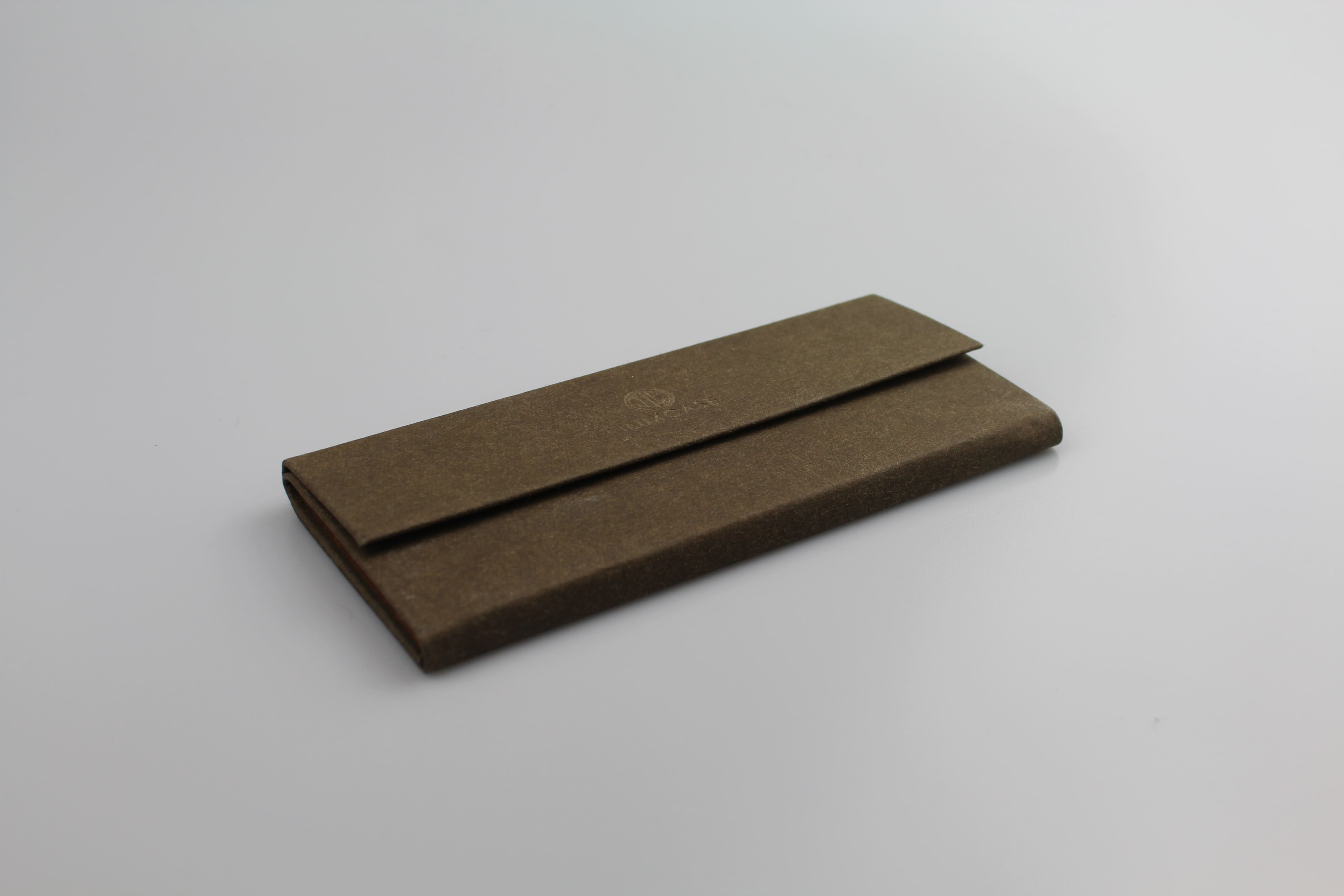 Étui à lunettes triangulaire pliable à rabat rectangulaire en papier marron - fermoir à aimant