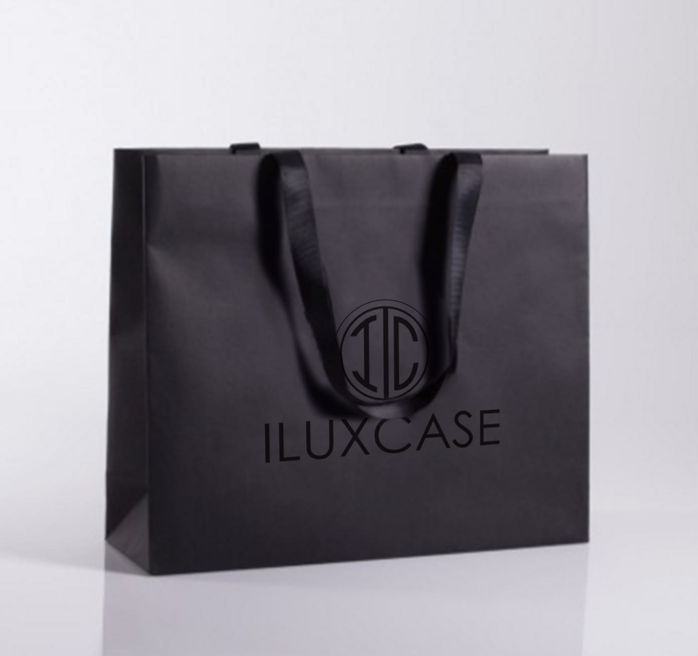 Sac cabas à poignées découpées et avec un insert en ruban